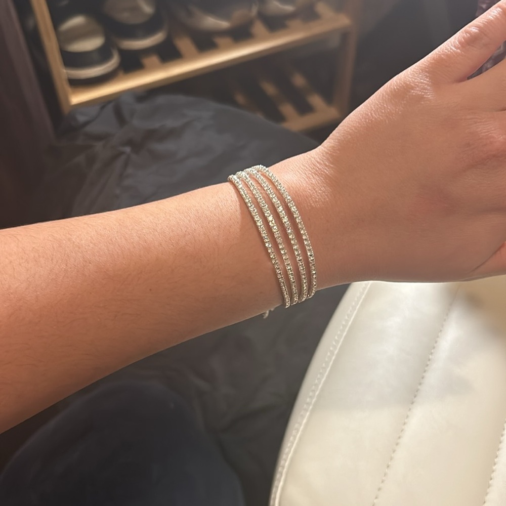 Sparking silver bracelet